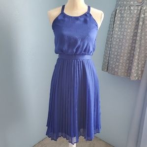 💥NWT Banana Republic Sz 2 pleated dress B46